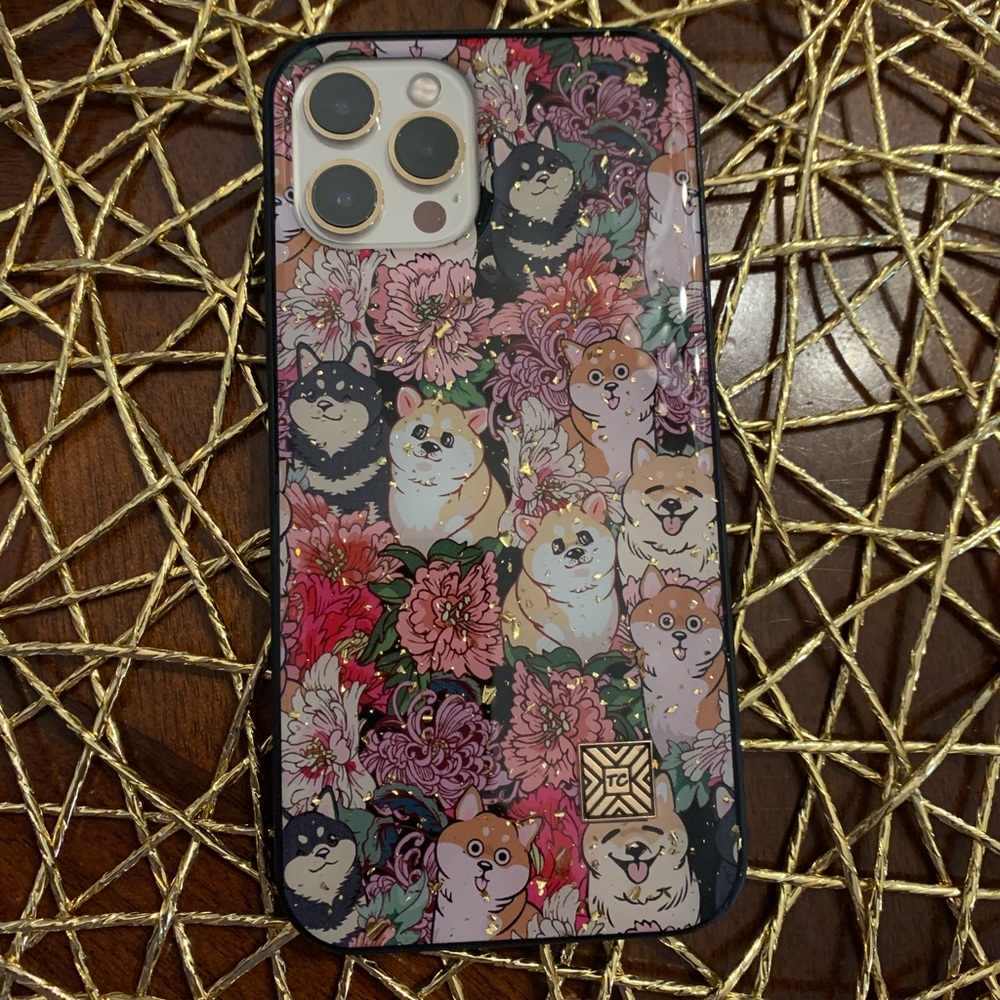 iPhone case. - Picture 2 of 5